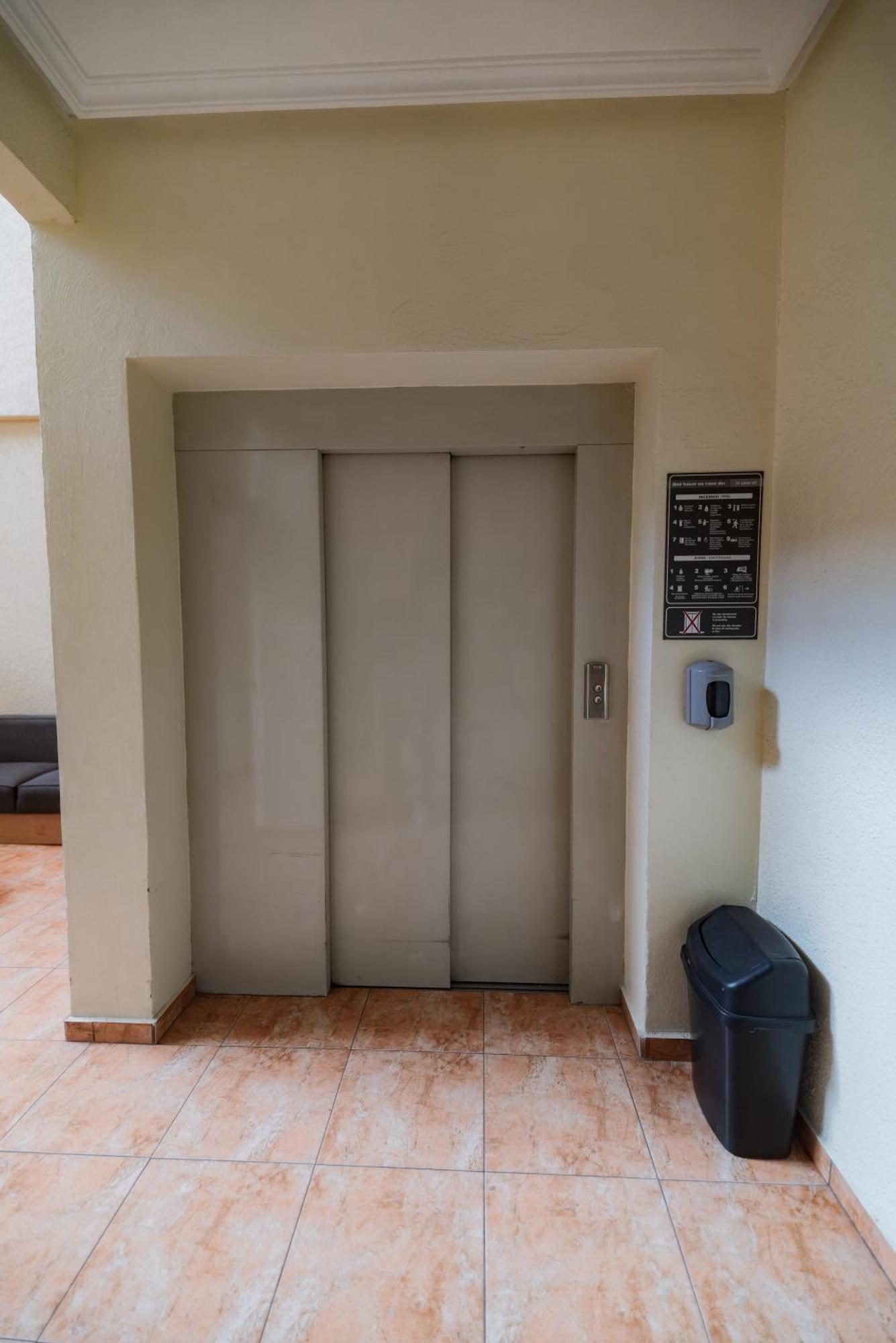 Hotel Alcazar - Centro Historico 4*